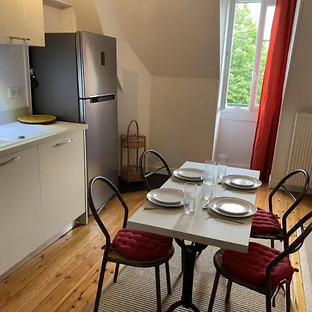 Cognac, 3 Pieces, 4 Personnes - Fr-1-653-19 Apartman *